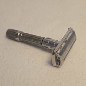 Premium Silver Safety Razor for Men